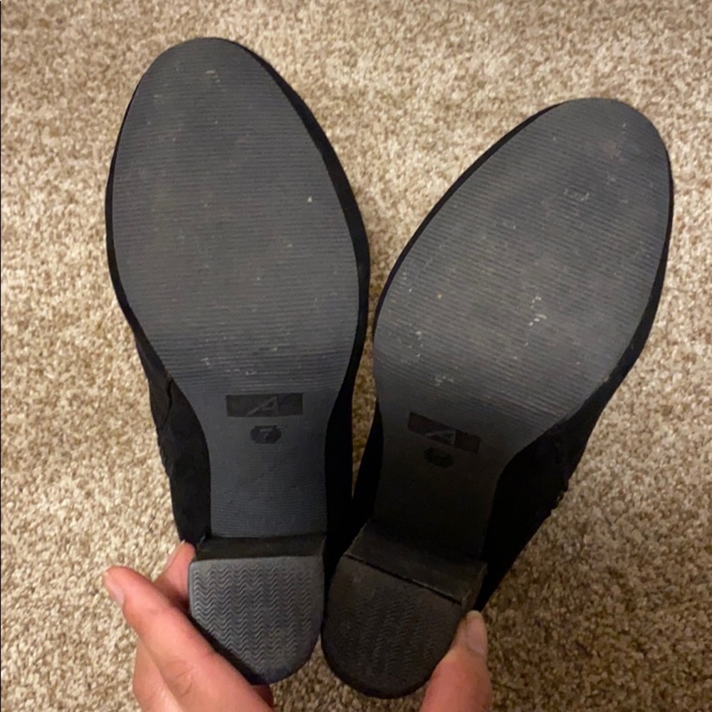 Zip up booties - Picture 5 of 5